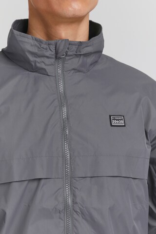 11 Project Outdoorjacke 'Skavo' in Grau