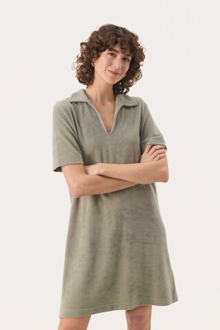 Robe 'Rositta' Part Two en vert : devant