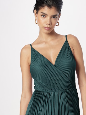 Tuta jumpsuit 'Jessie' di ABOUT YOU in verde