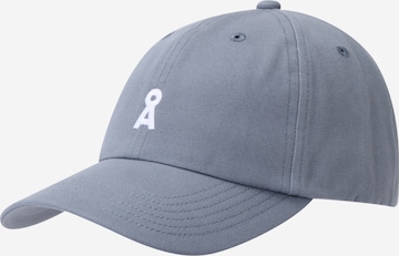 Șapcă 'YAANIS' de la ARMEDANGELS pe albastru: față