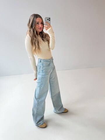 Tatiana Zidekova Широкий Джинсы в Синий