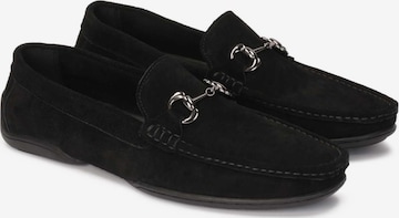 Kazar Moccasins in Black