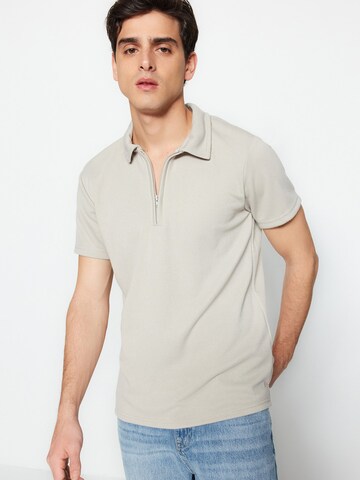 Trendyol Футболка в Серый: спереди