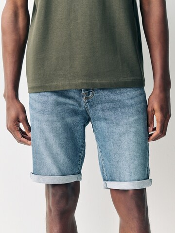 Next Regular Shorts in Blau
