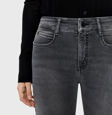 MAC - Bootcut Vaquero 'Dream' en gris