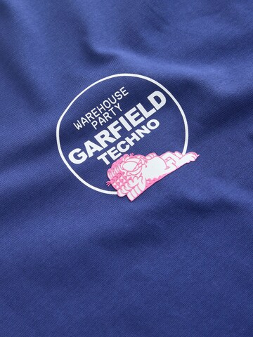 T-Shirt Next en bleu