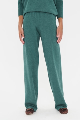 SAINT TROPEZ Regular Trousers 'Mila' in Green: front
