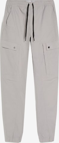 Bershka Cargobyxa i grå: framsida