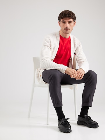 T-Shirt Tommy Jeans en rouge