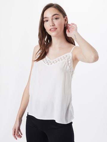 ABOUT YOU Top 'Silva' in White: front