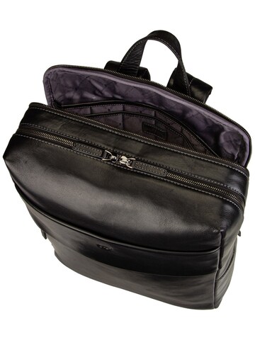 Braun Büffel Backpack in Black