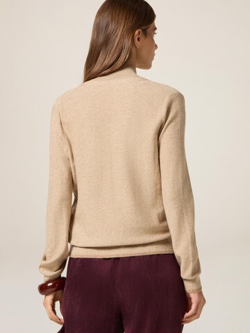 oltre Sweater in Gold
