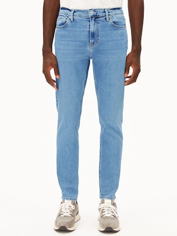 ARMEDANGELS Regular Jeans 'AARJO TARPA' in Blauw: voorkant