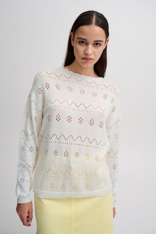 Pull-over 'LALUHA' ICHI en blanc