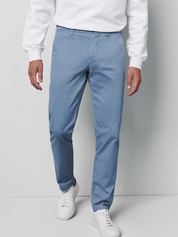 MEYER Regular Chino Pants in Blue: front