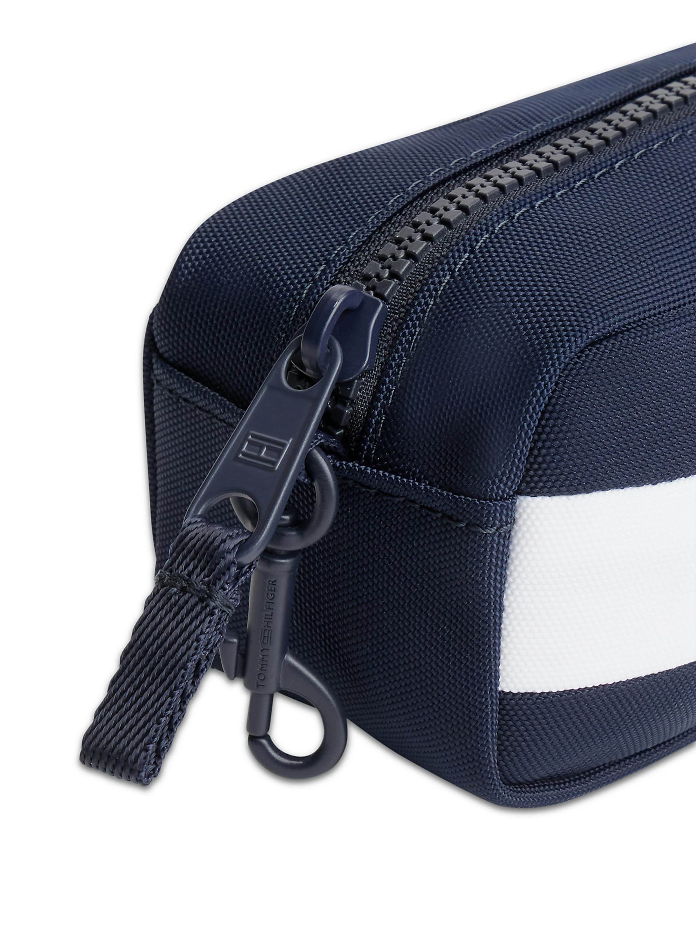 TOMMY HILFIGER Tas in Blauw