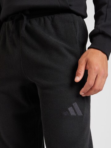 Effilé Pantalon de sport 'A SZN' ADIDAS SPORTSWEAR en noir