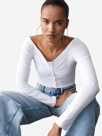 Dilvin Bluse 'Blusen'‌‌‌‌‌‌‌‌‌‌ in Weiß
