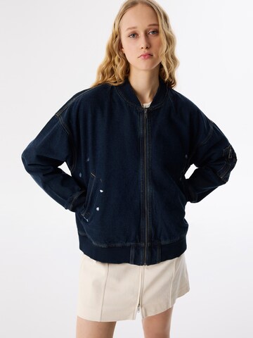 Twist Between-season jacket in Blue: front