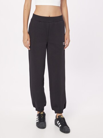 Calvin Klein Jeans Tapered Broek 'Galaxy' in Zwart: voorkant