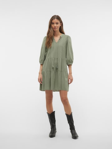 VERO MODA - Vestido 'PRETTY' en verde