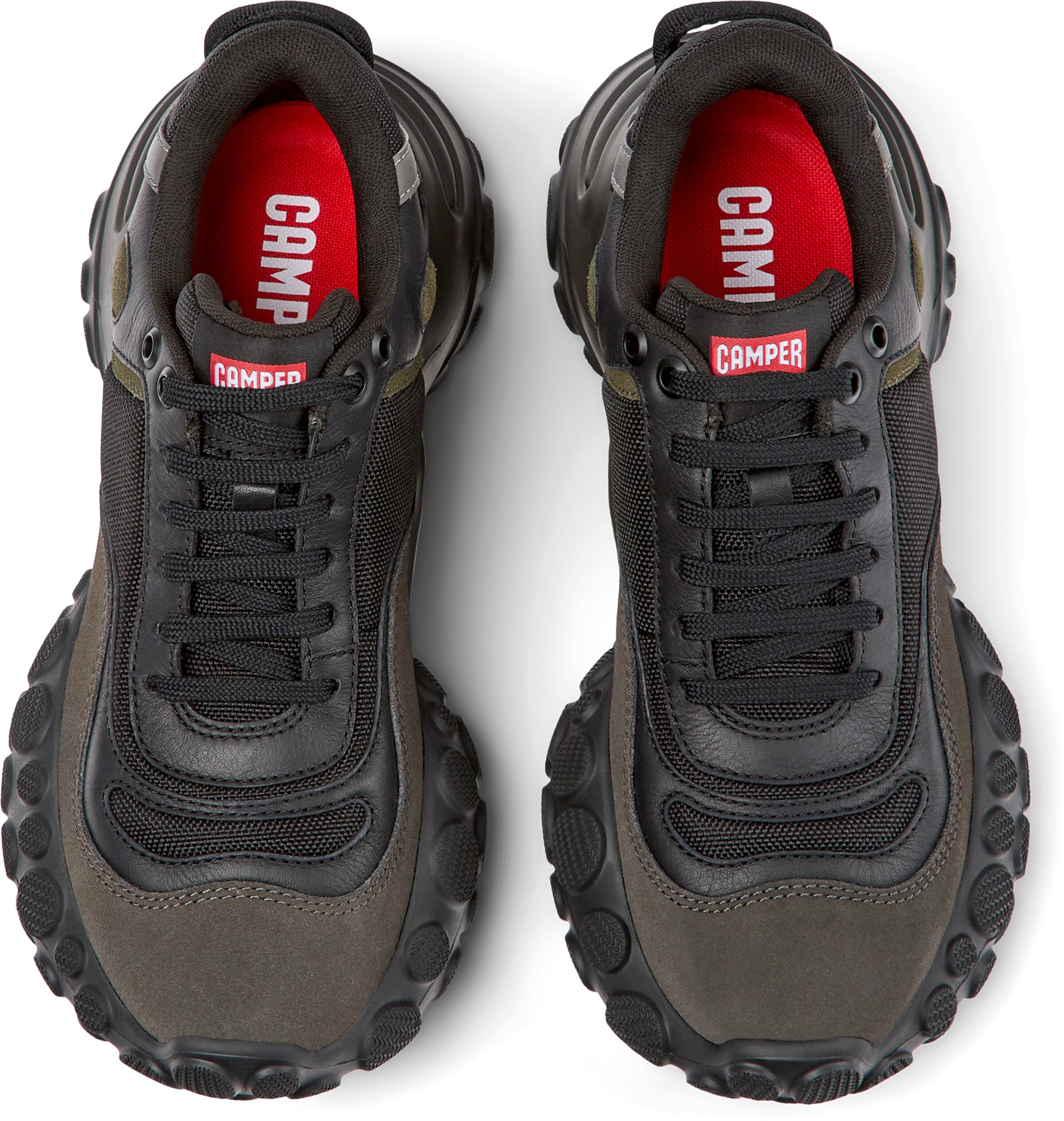 Baskets basses 'Pelotas Mars' CAMPER en vert