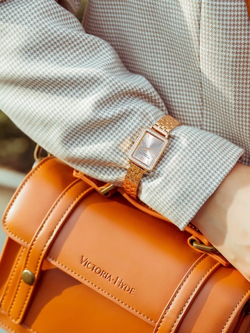 Montre à affichage analogique 'Westminister' Victoria Hyde en or : devant