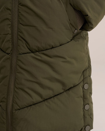 WE Fashion Winter Jacket in Green