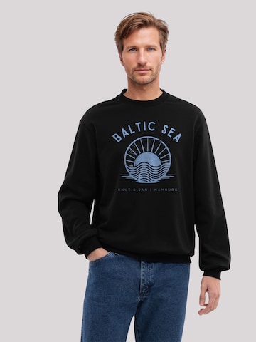 Sweat-shirt 'Baltic Sea Knut und Jan' F4NT4STIC en noir : devant