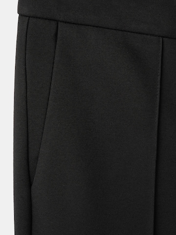 MANGO Slimfit Pressveckad byxa 'PALOMA' i svart