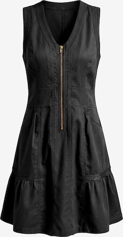 Rochie de la Imily Bela pe negru: față