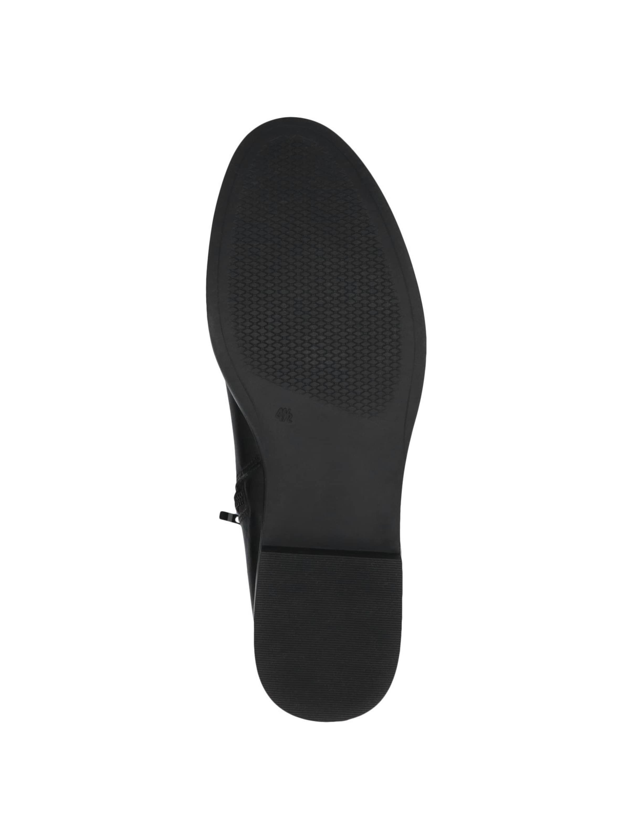 CAPRICE Boots in Black