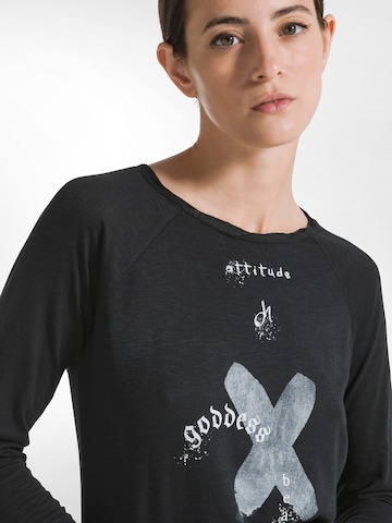 DEHA Shirt in Black