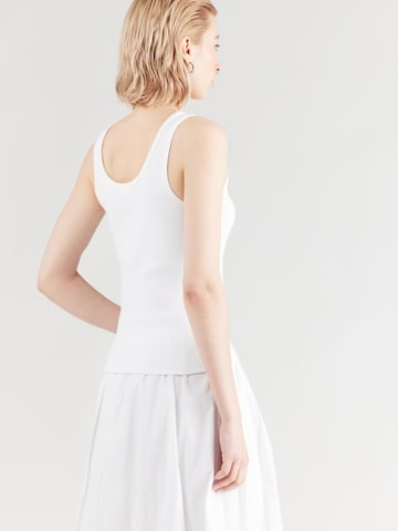 COMMA - Top em branco