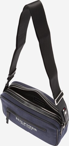 TOMMY HILFIGER Crossbody Bag in Blue