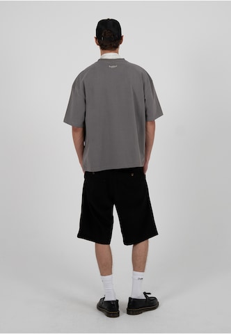 Maglietta 'Racecore' di Prohibited in grigio