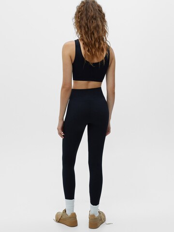 Pull&Bear Skinny Leggingsit värissä musta