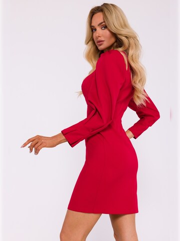 made of emotion - Vestido en rojo