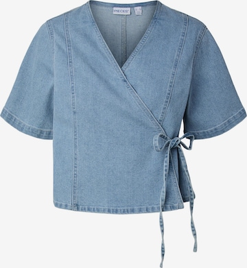 Camicia da donna 'Flora Wickle' di PIECES in blu: frontale