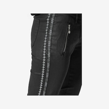 TONI Regular Broek in Zwart