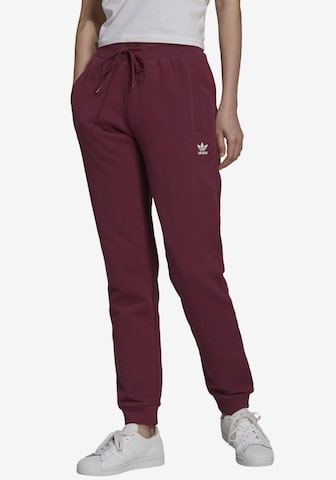 ADIDAS ORIGINALS Tapered Housut värissä punainen: edessä