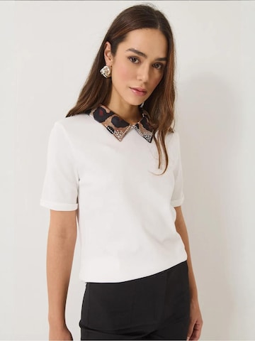 Maglietta di Bianco Lucci in bianco