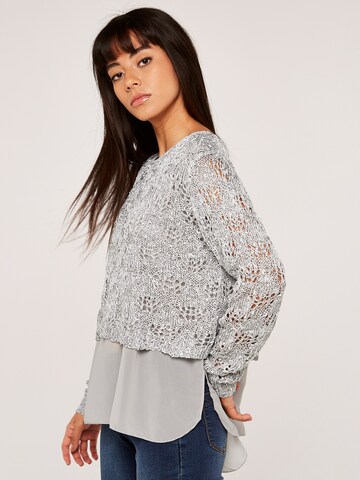 Apricot Bluse in Grau