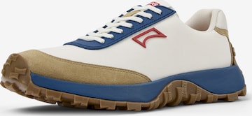 CAMPER Sneakers laag 'Drift Trail' in Wit: voorkant