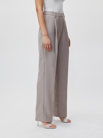 LeGer by Lena Gercke Loosefit Pantalon 'Simona' in Beige