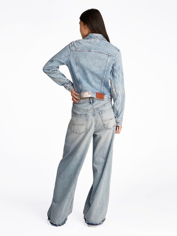 Tommy Jeans Between-season jacket 'CLASSIC' in Blue