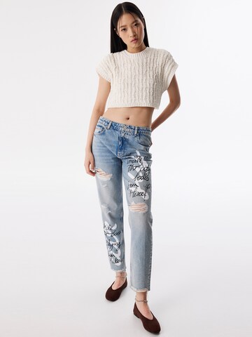 Twist Sweater in White