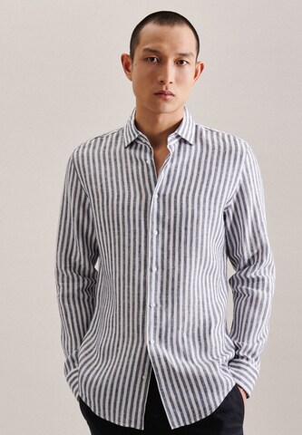 SEIDENSTICKER Slim fit Button Up Shirt in Blue: front