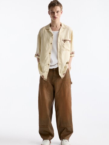 Pull&Bear Regular Fit Hemd in Beige