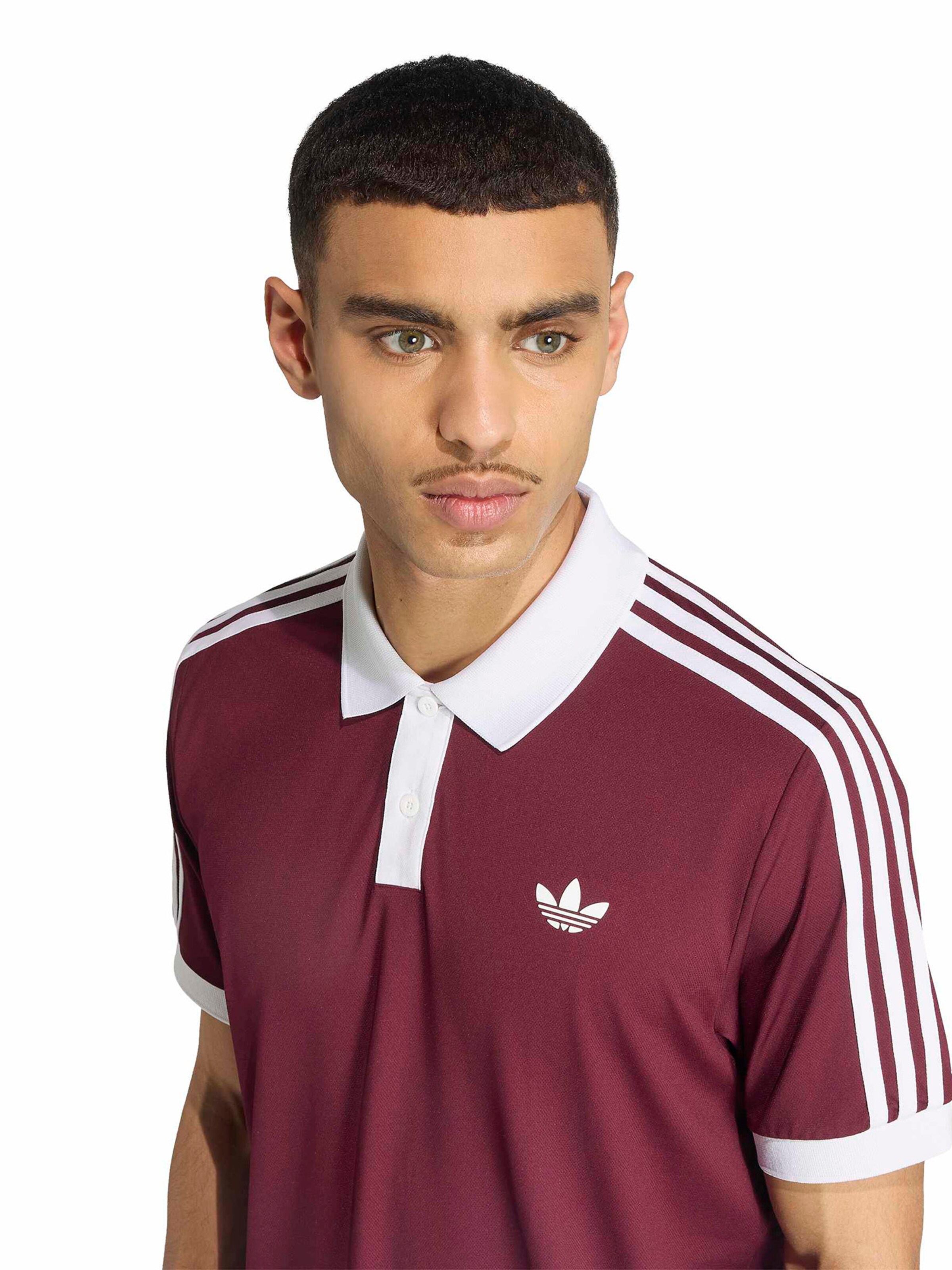 ADIDAS PERFORMANCE - Camiseta funcional 'Classics' en marrón